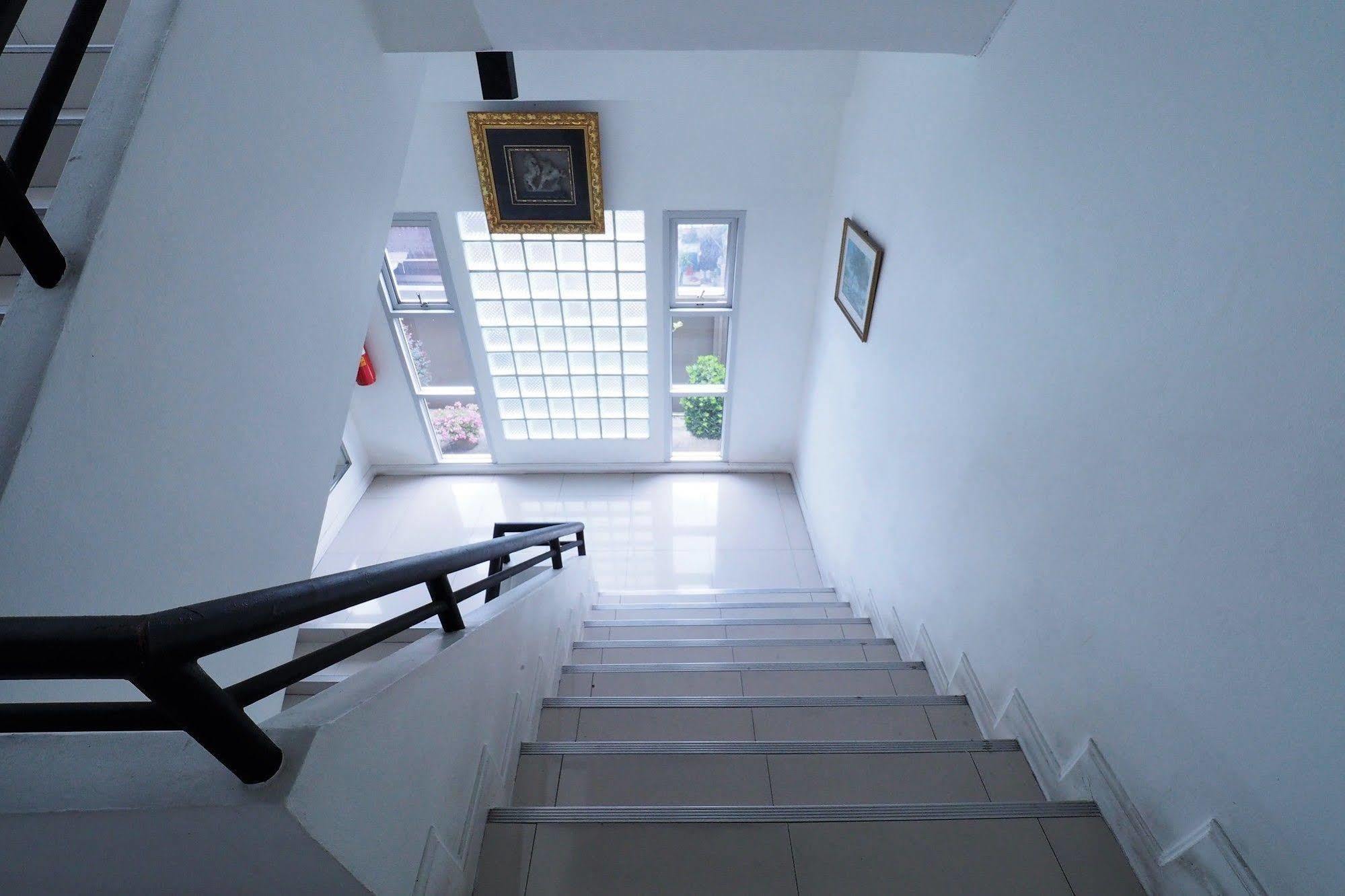 Namnon Place Nonthaburi Exterior photo