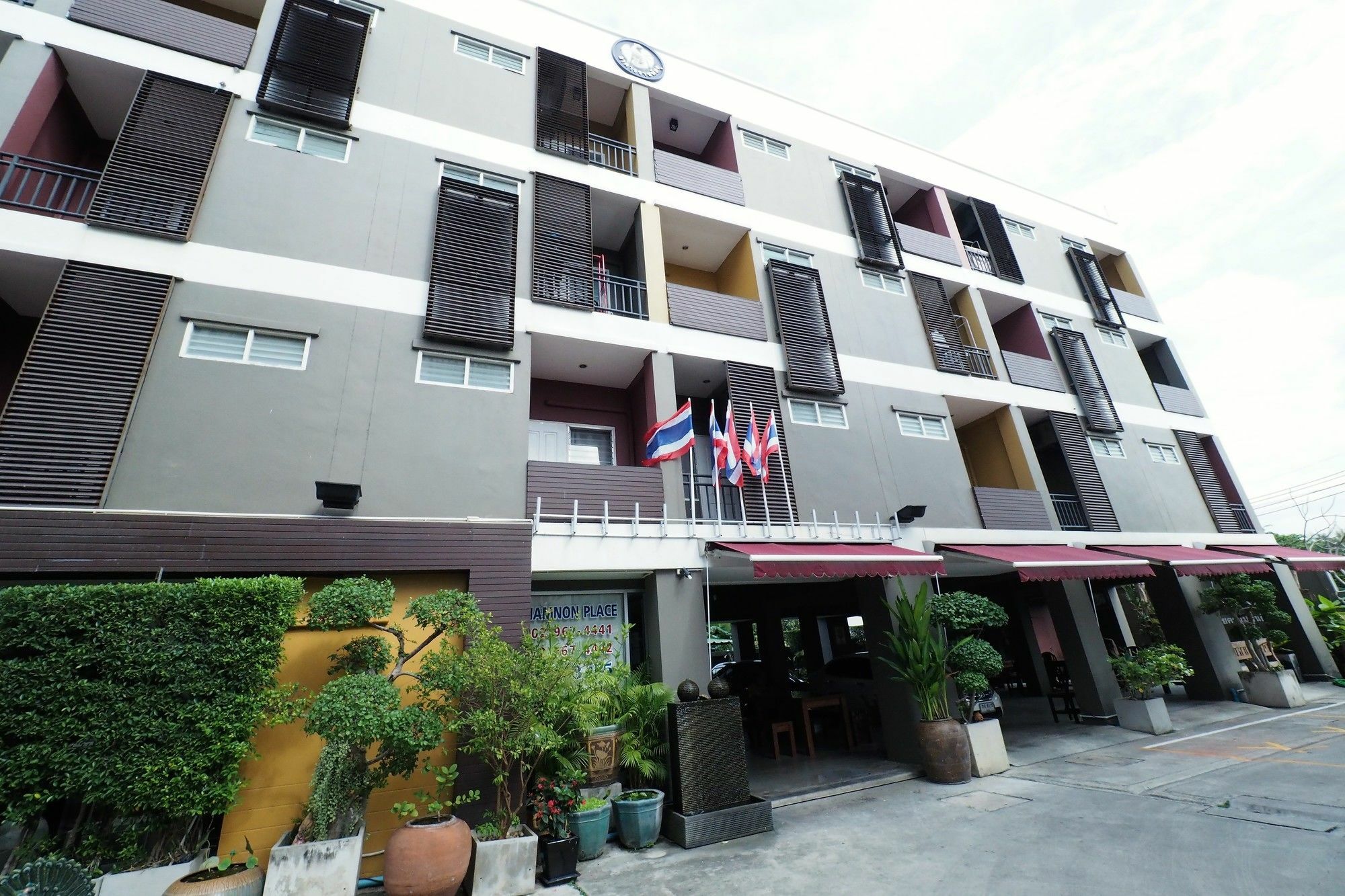 Namnon Place Nonthaburi Exterior photo